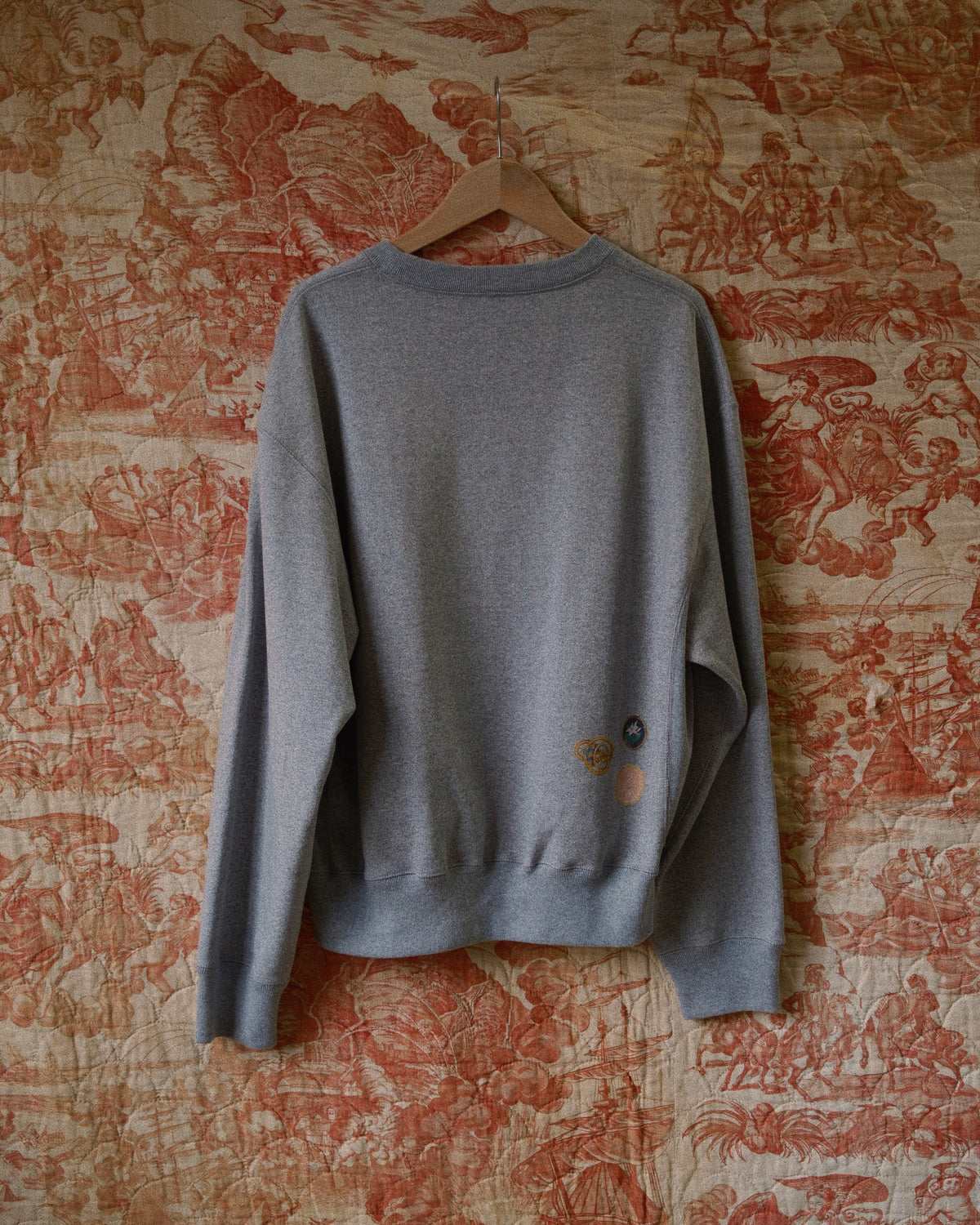 Hand-stitched sweatshirt Gray