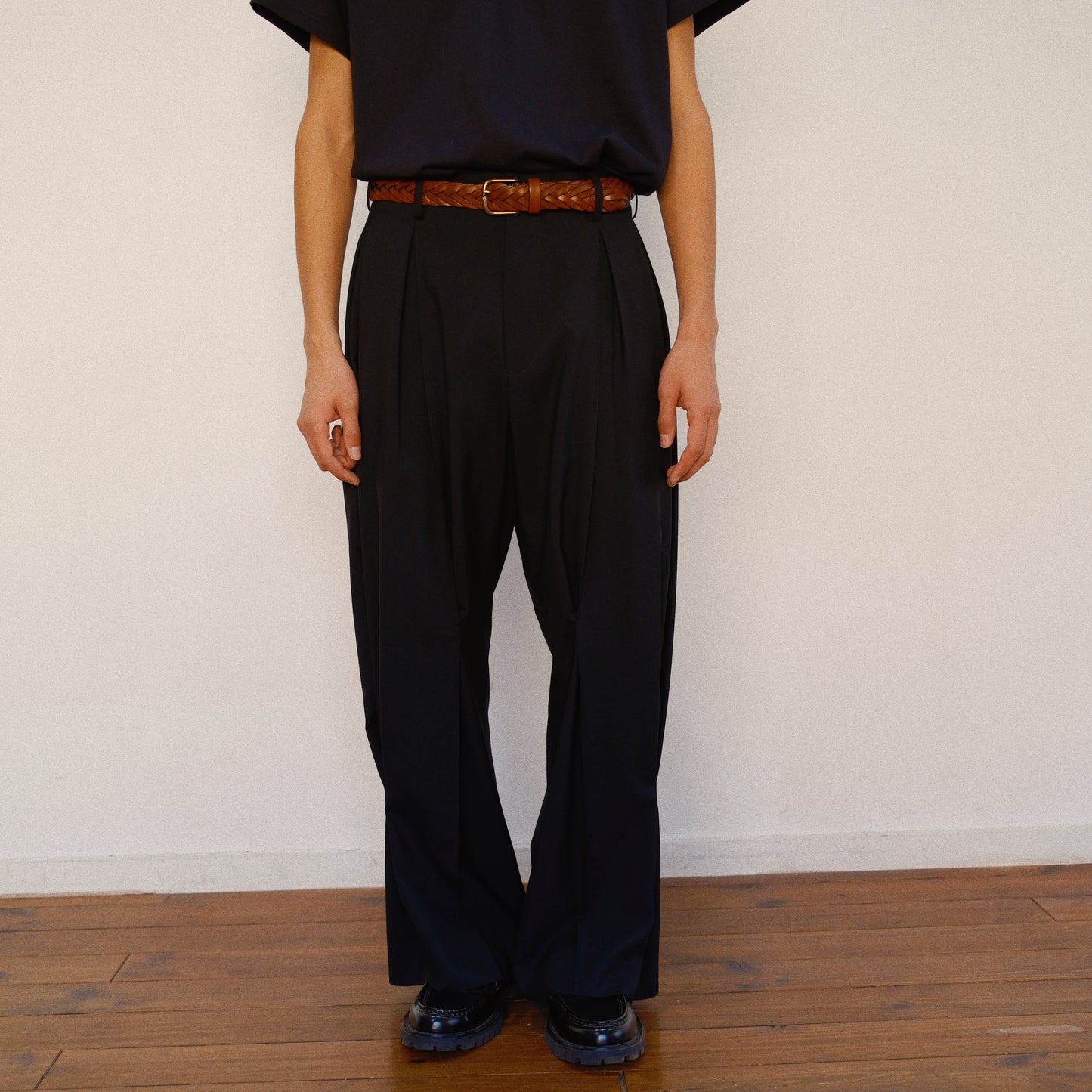 Pleated Dress Pants　Black