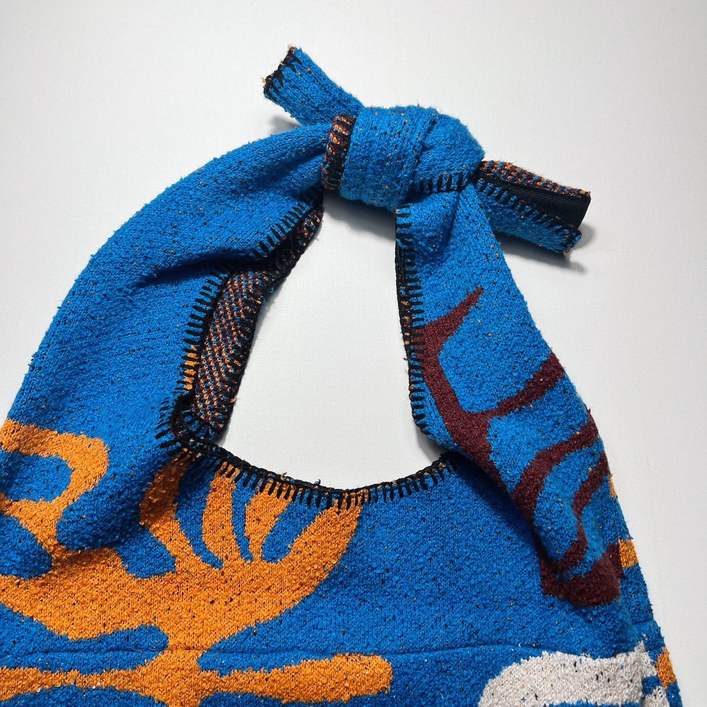 Intarsia-knit bag Blue