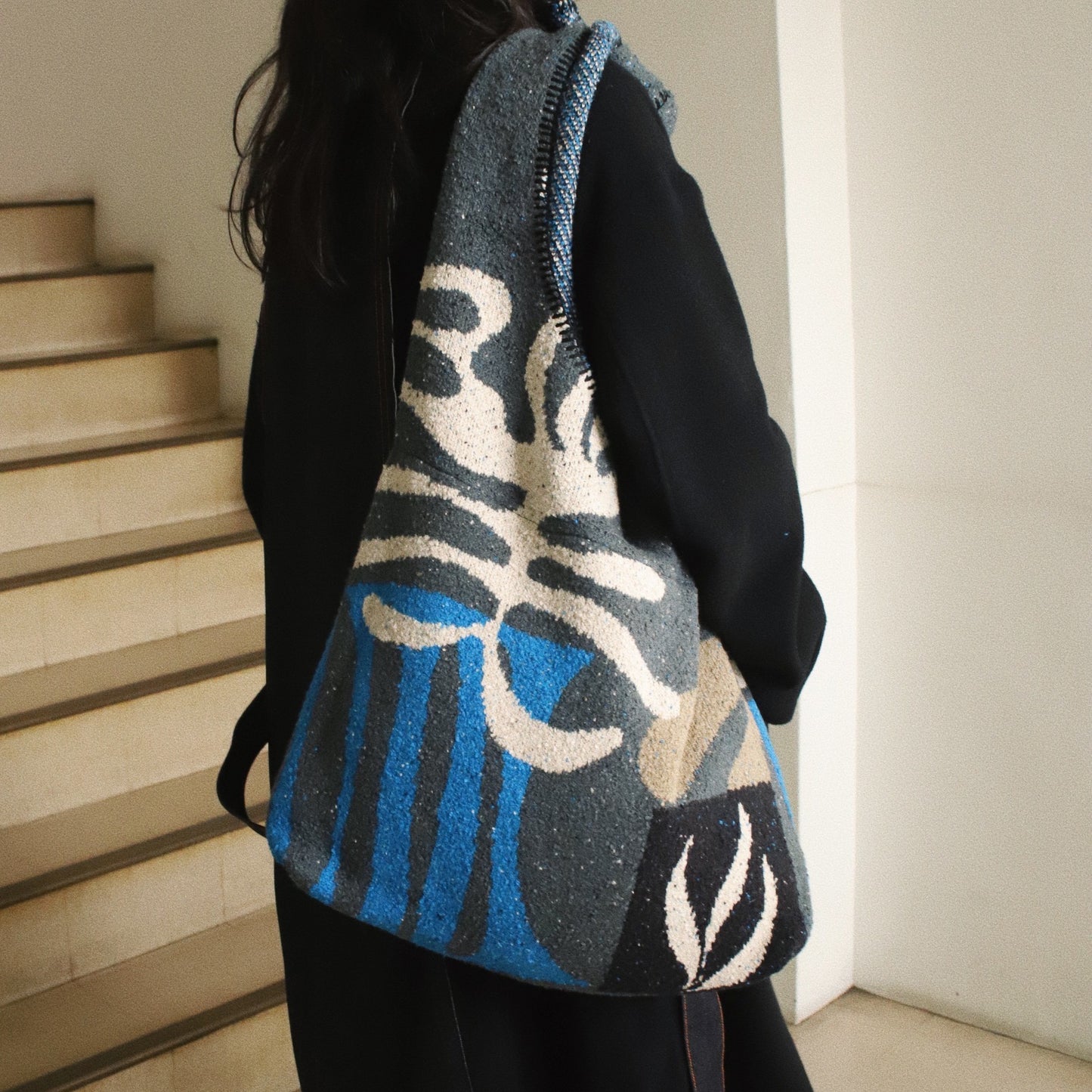 Intarsia-knit bag Khaki