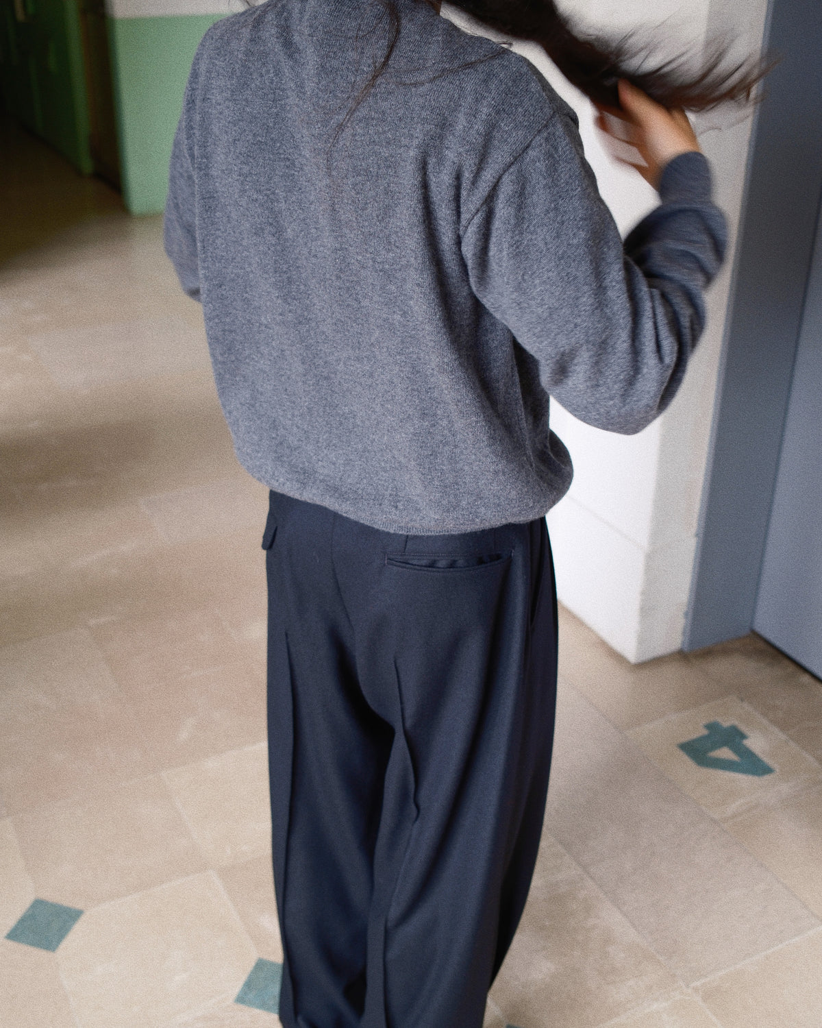Wool knit cardigan Gray