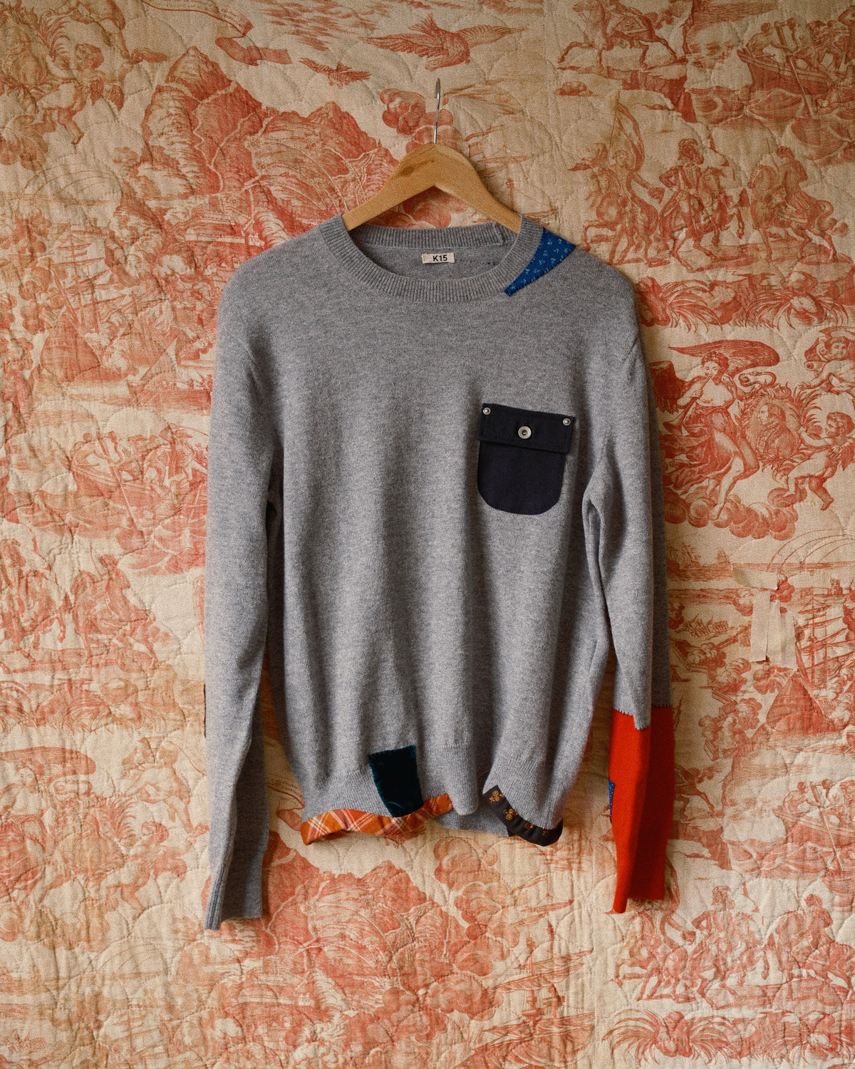 Vintage-finished wool knit pullover Gray