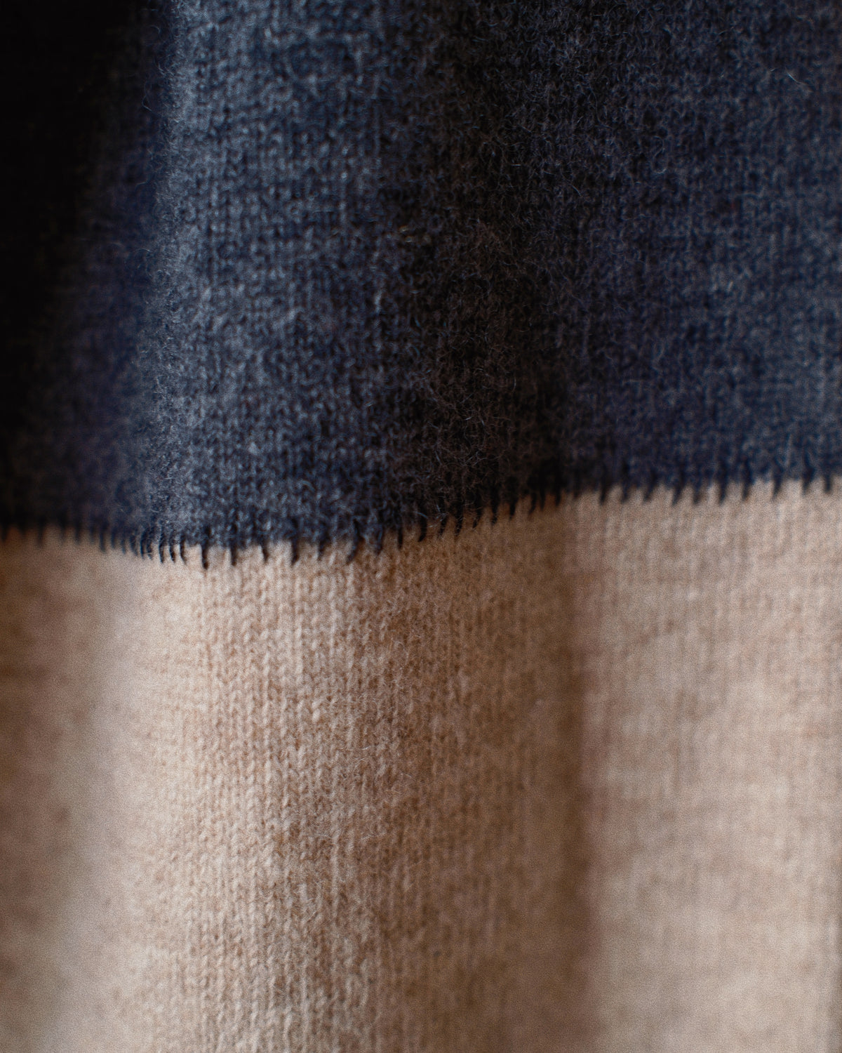 Vintage-finished wool knit pullover Charcoal