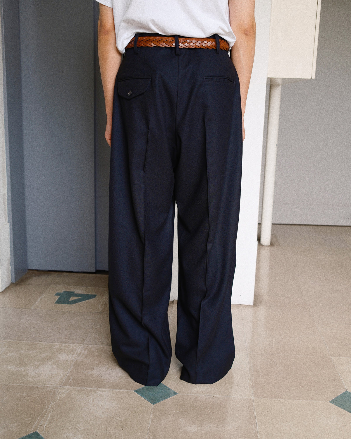 Tuck Pleats Pants Black