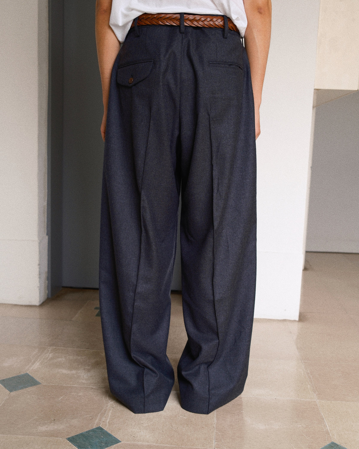 Tuck Pleats Pants Gray