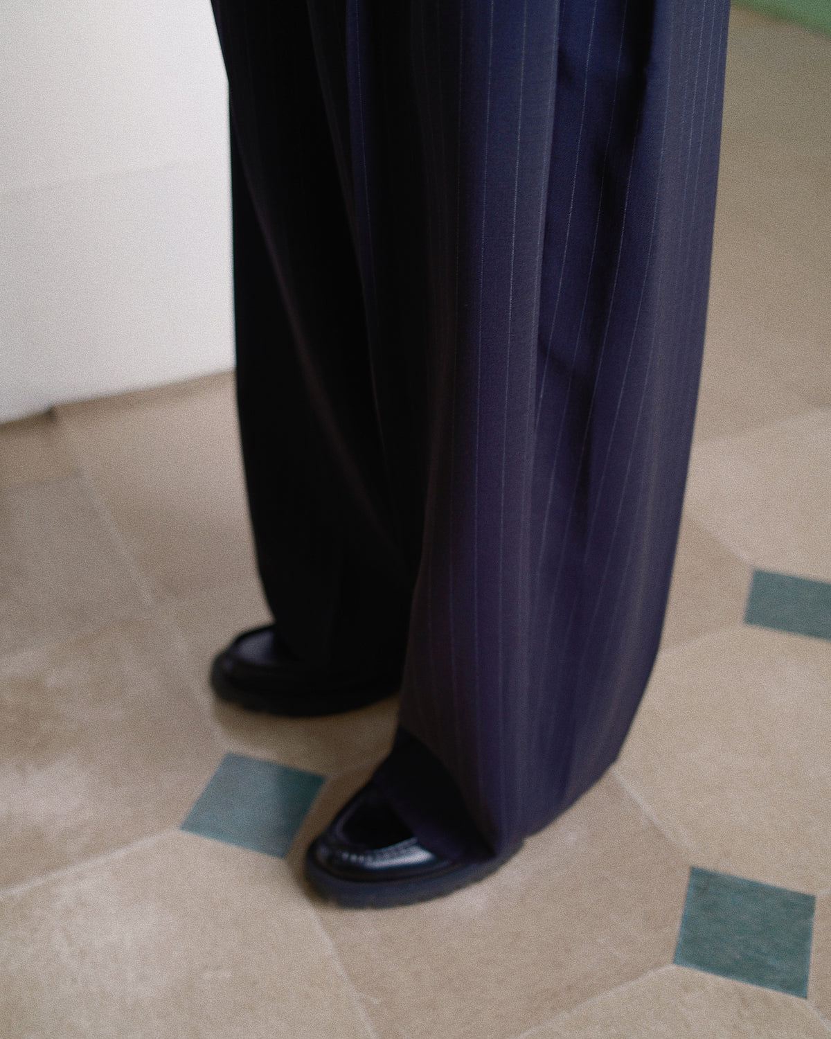 Pleats Bonded Wool Pants Navy