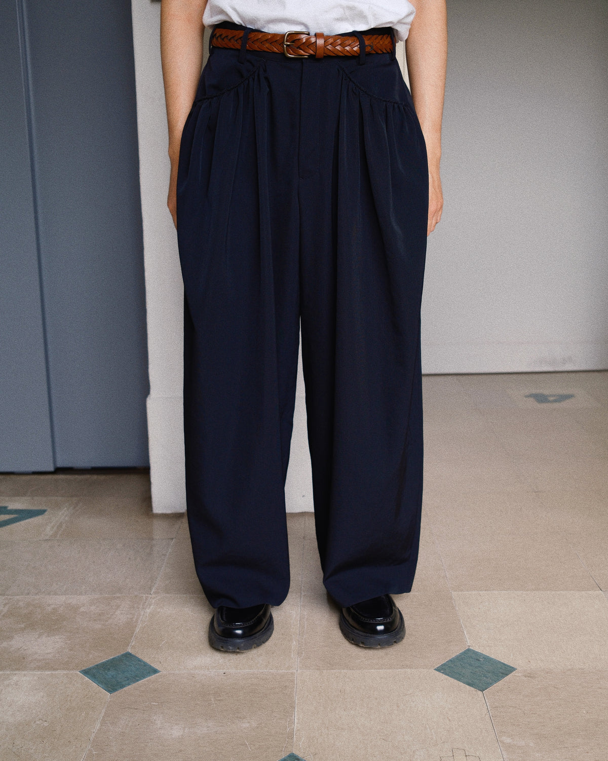 Gather-detail Wool Gabardine Pants Black