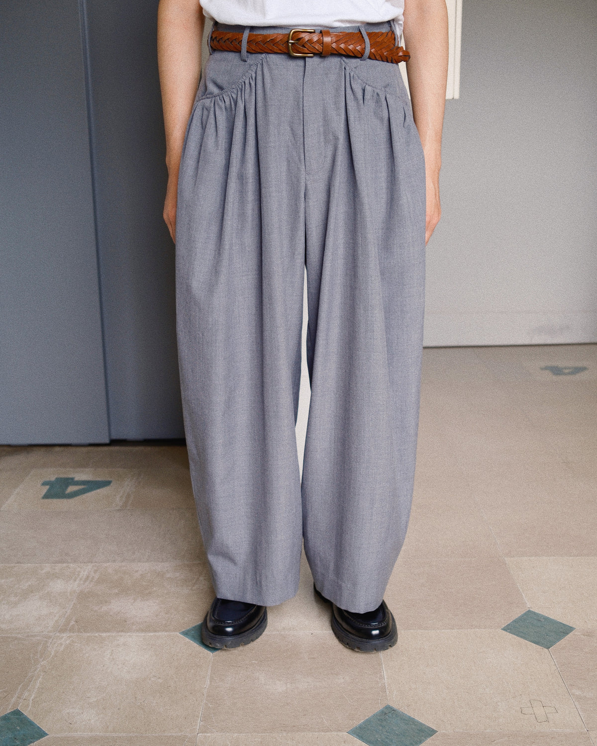Gather-detail Wool Gabardine Pants Gray
