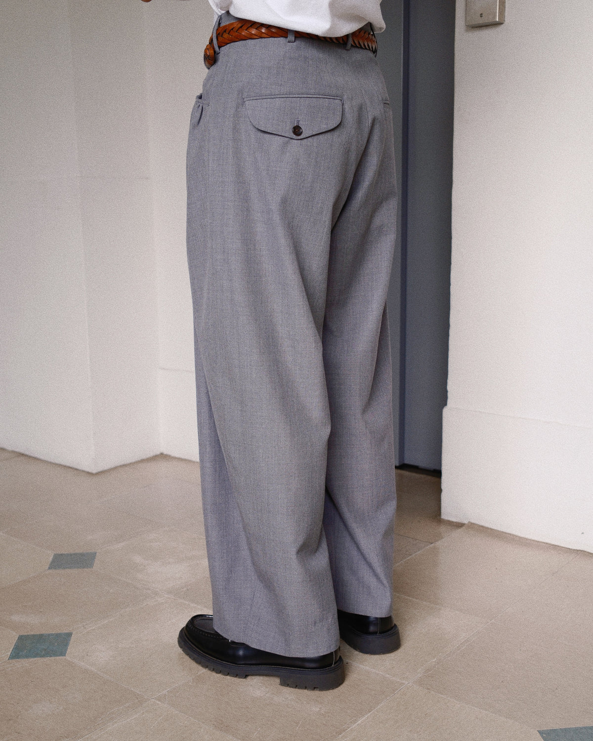 Gather-detail Wool Gabardine Pants Gray