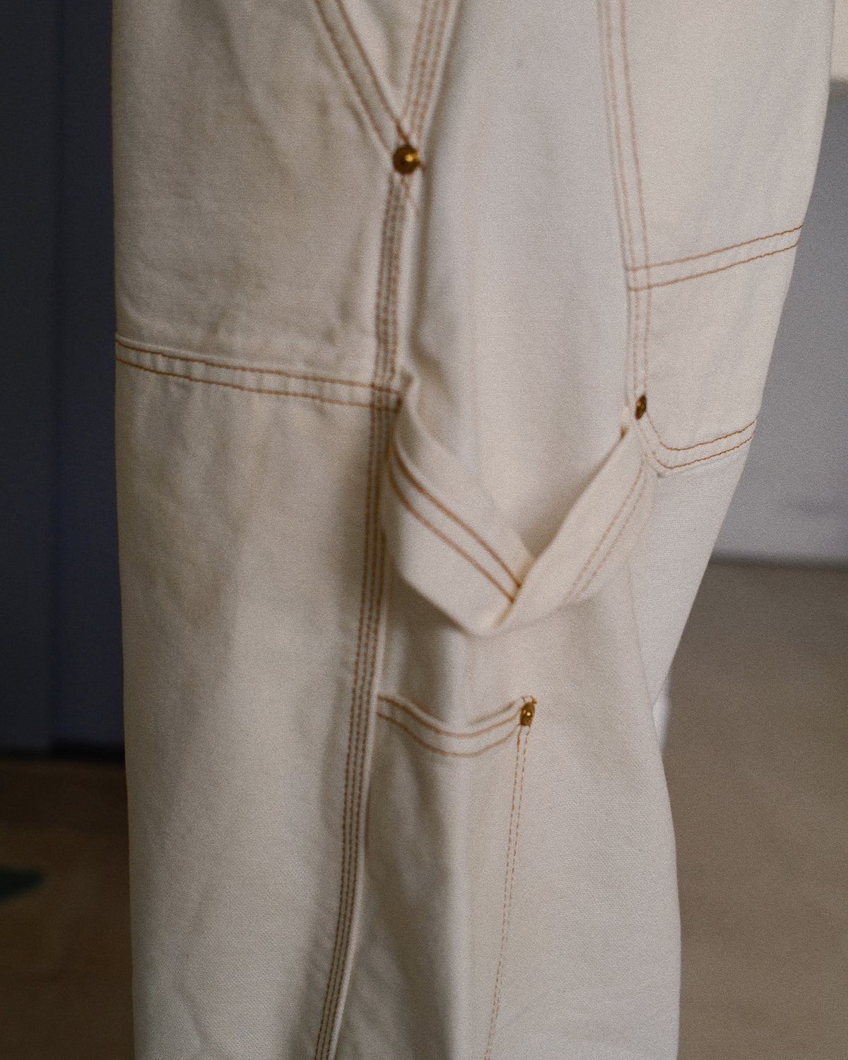3D Cutting Painter Pants White
