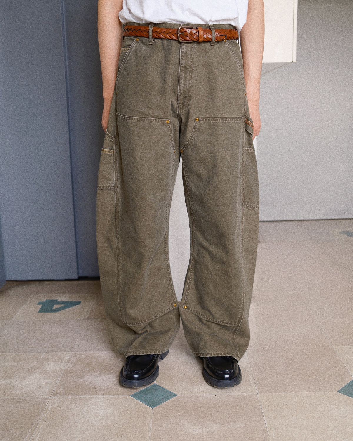 3D Cutting Painter Pants(P−10 Khaki)