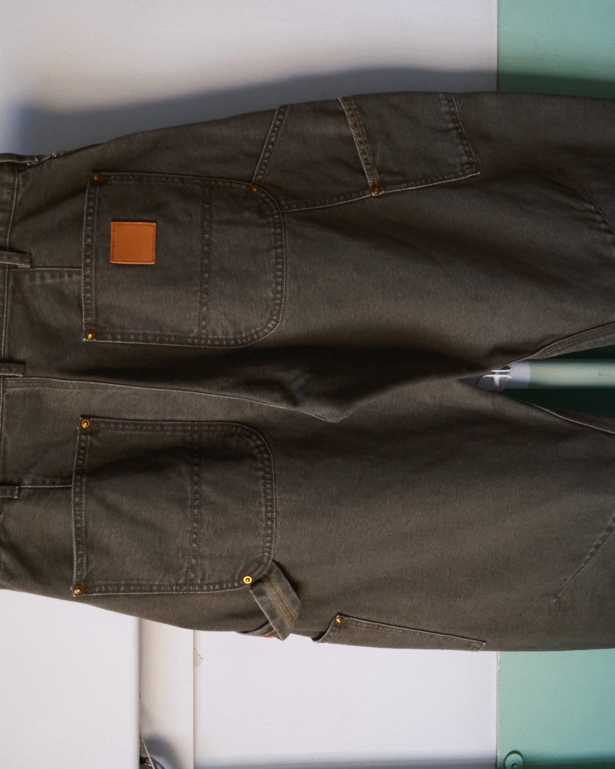 3D Cutting Painter Pants(P−10 Khaki)