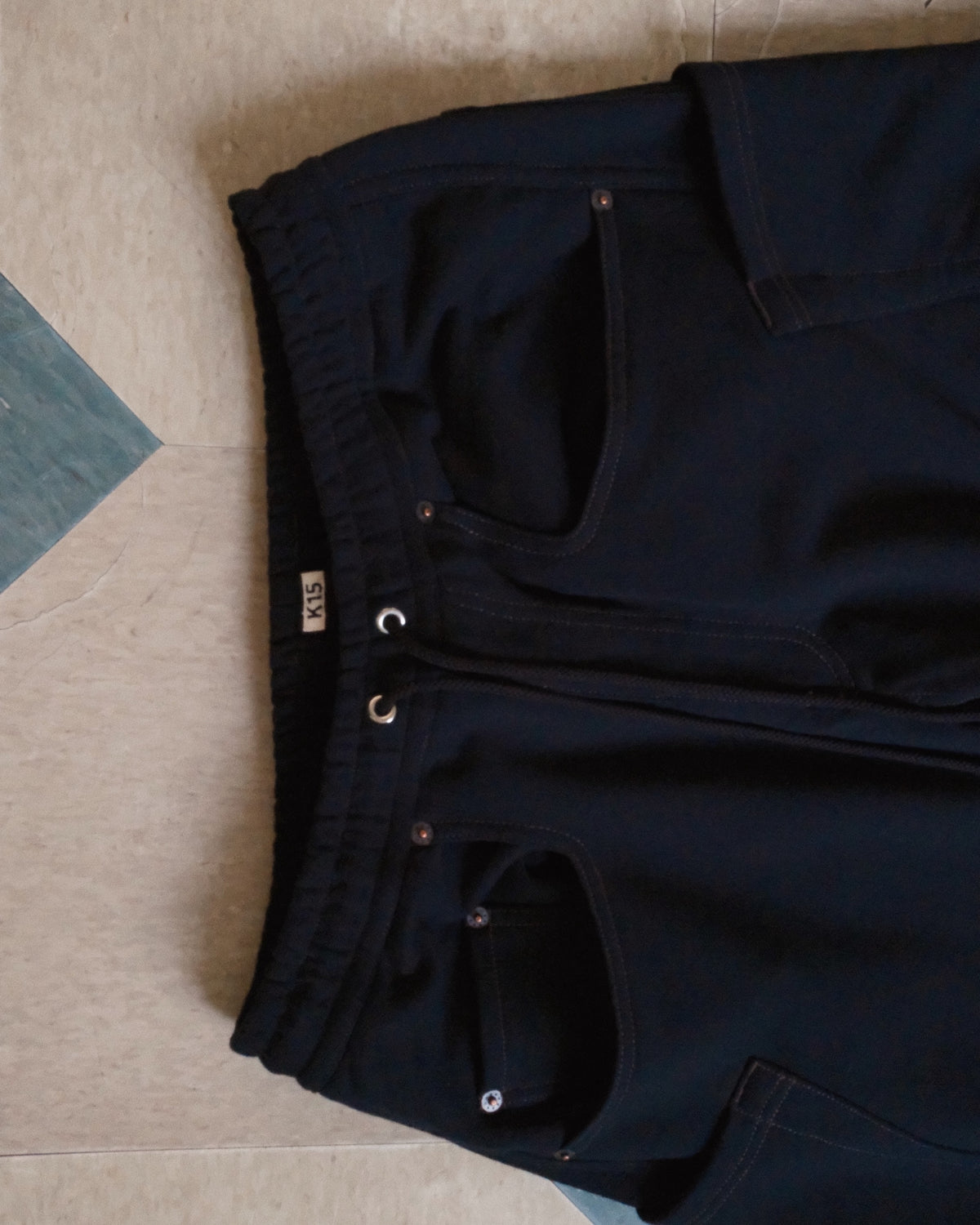 3D cutting sweat pants Black