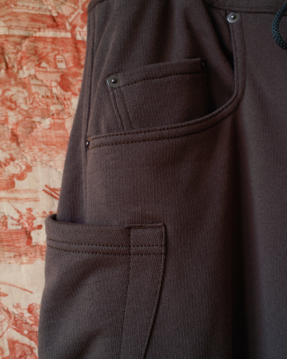 3D cutting sweat pants Charcoal
