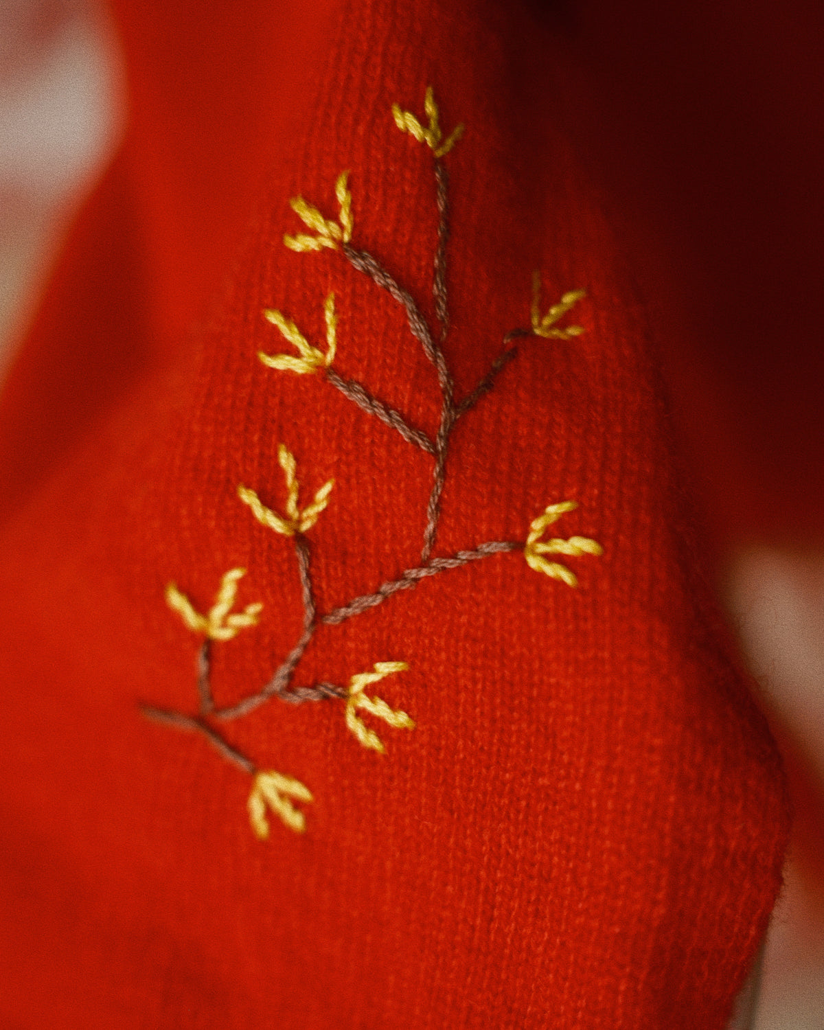 Hand-embroidered stole Red