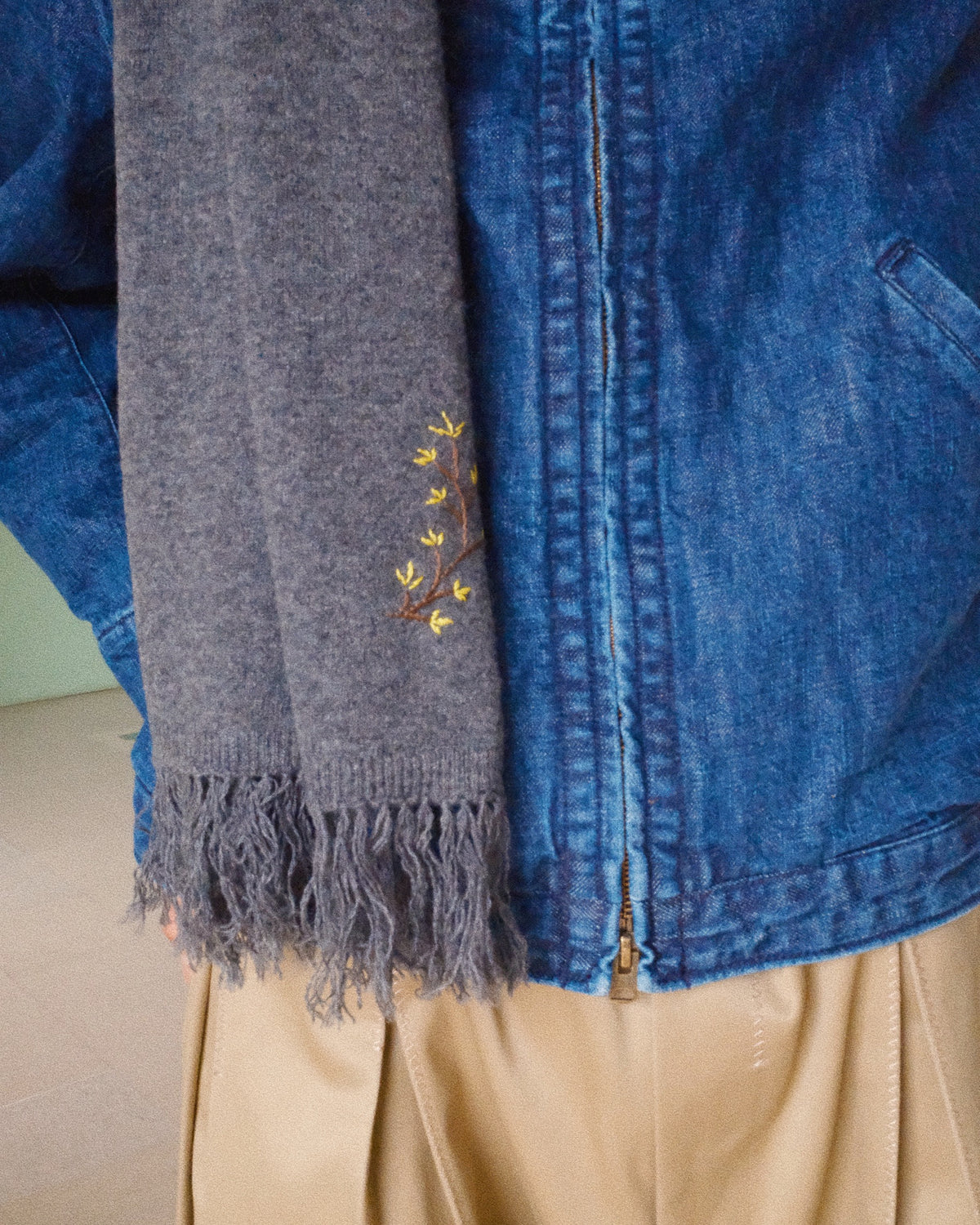 Hand-embroidered stole Gray