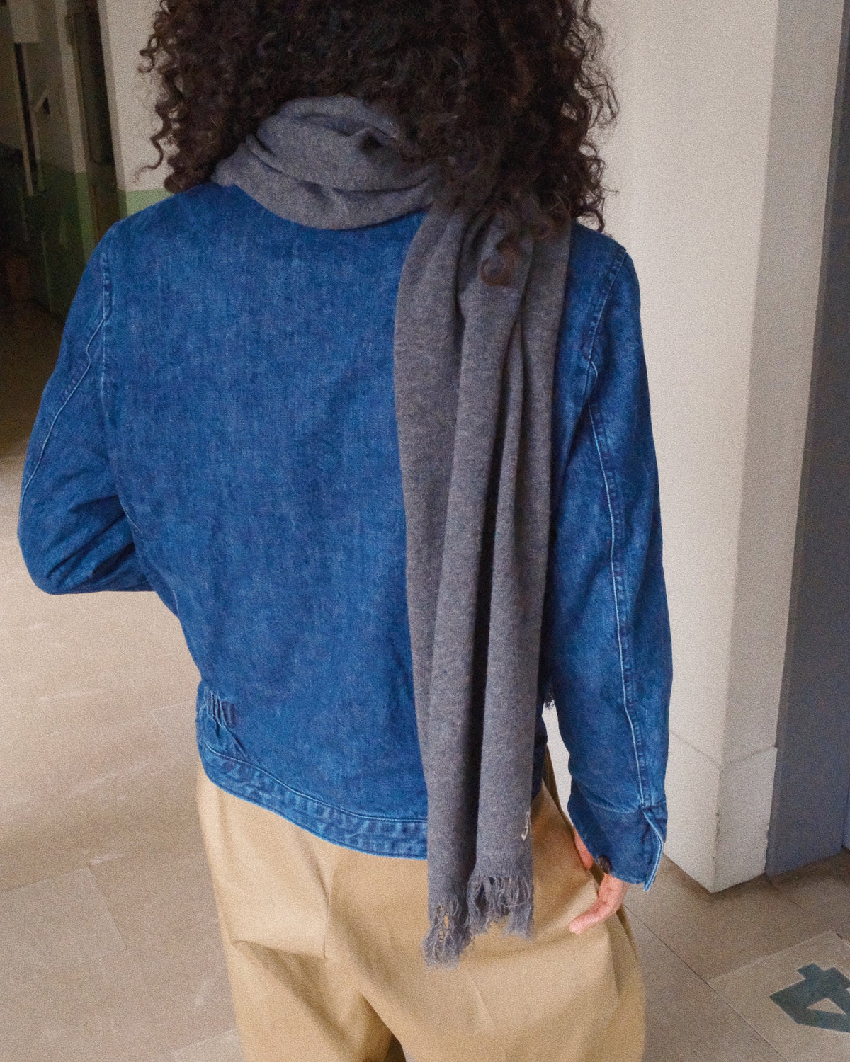 Hand-embroidered stole Gray